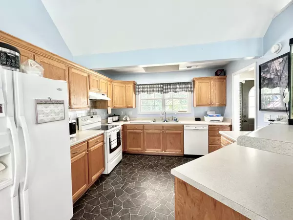 Lyerly, GA 30730,78 Mcgill RD