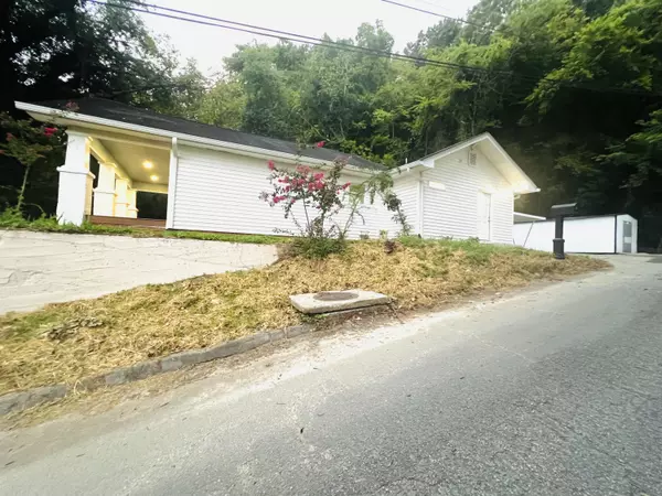 Chattanooga, TN 37405,111 Dal Brown Rd