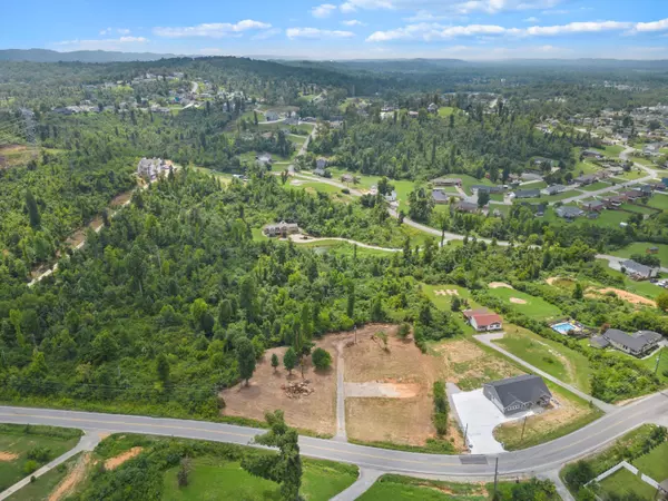 Chattanooga, TN 37421,8016 Standifer Gap RD