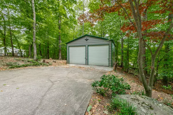 Dalton, GA 30720,2211 Rocky Face CIR