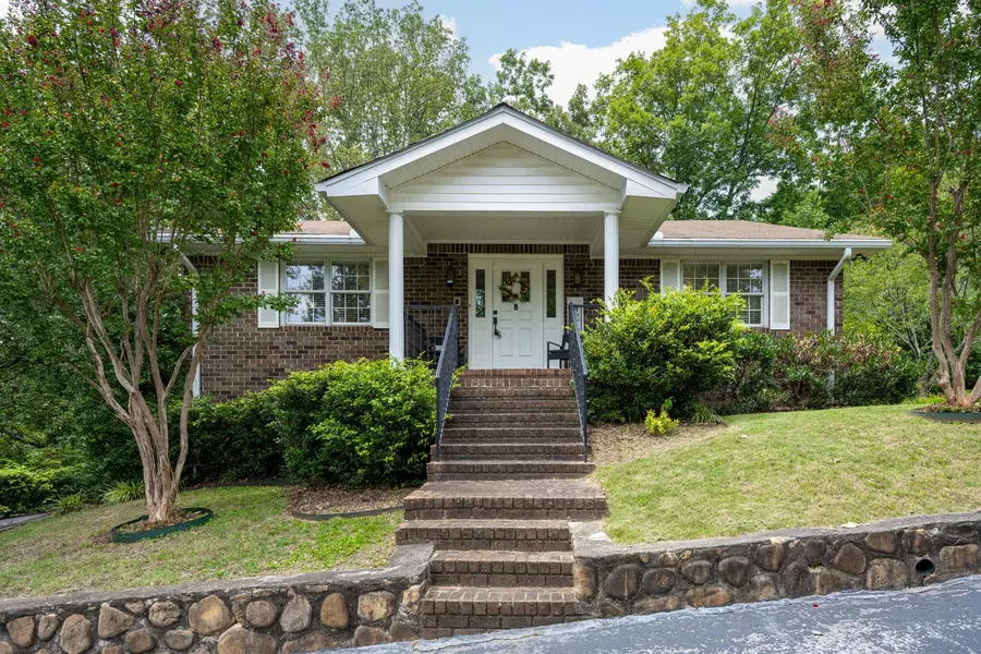 4547 Crestview DR, Chattanooga, TN 37415