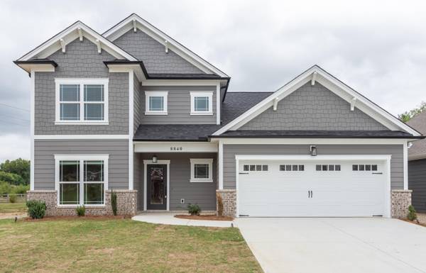 8840 Knolling LOOP, Ooltewah, TN 37363