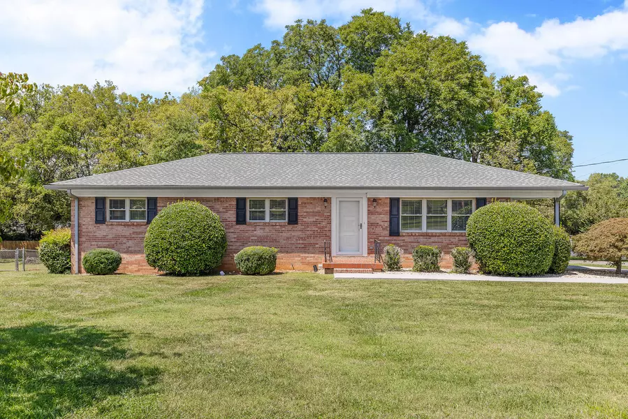 2355 Harris CIR, Cleveland, TN 37311