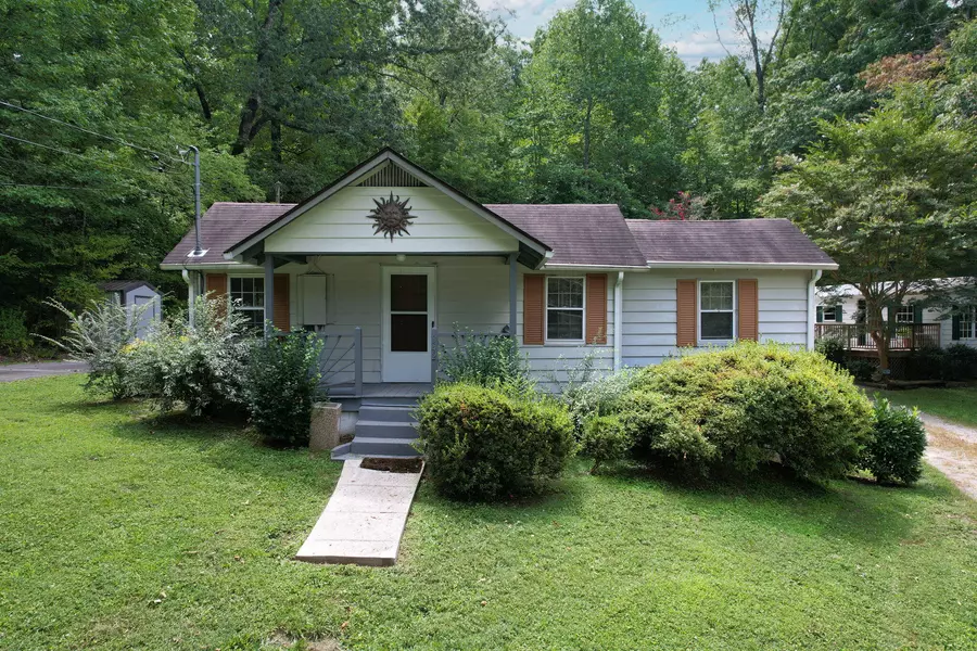 342 Jackson RD, Hixson, TN 37343