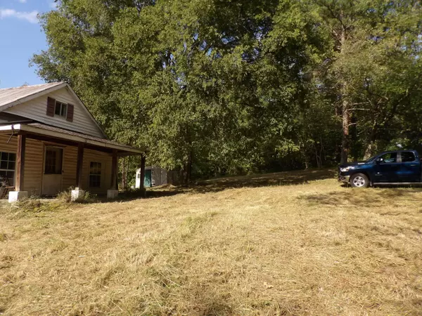Pikeville, TN 37367,2082 Bellview RD