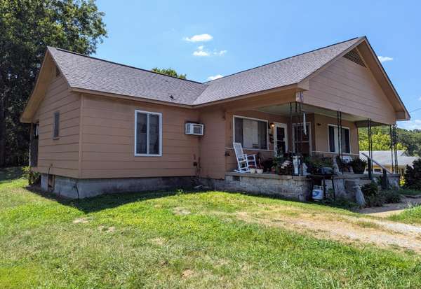 177 179 Hargrave RD, Rossville, GA 30741