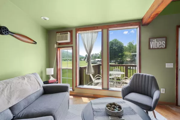 Wildwood, GA 30757,2074 Creek RD