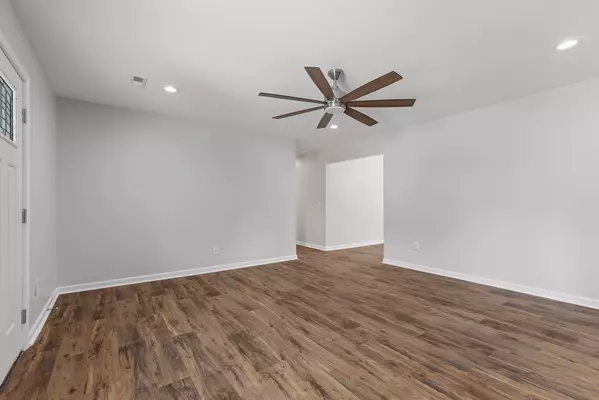 Trenton, GA 30752,257 Walnut AVE