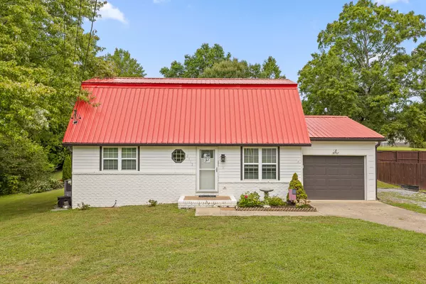 Soddy Daisy, TN 37379,2113 Dallas Lake RD