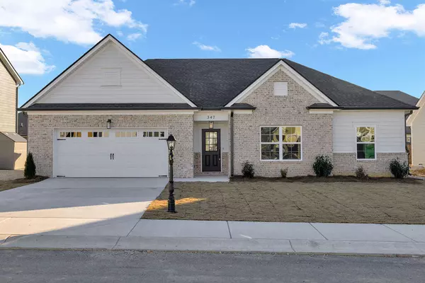 347 Winchester DR, Fort Oglethorpe, GA 30742