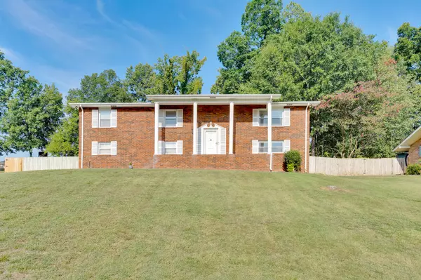 113 Douglas DR, Chattanooga, TN 37412