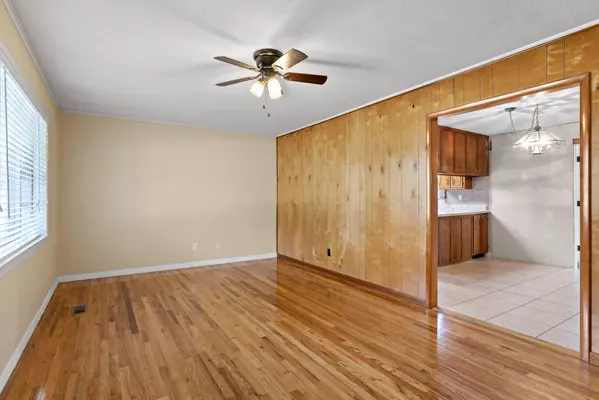 Whitwell, TN 37397,337 Illinois AVE