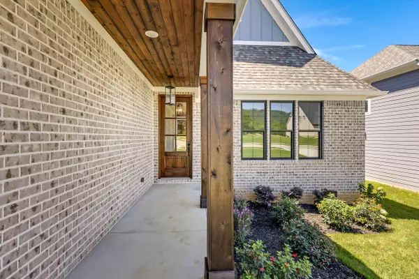 Ooltewah, TN 37363,8089 Sir Oliphant WAY