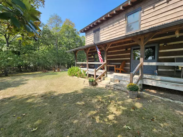 Mentone, AL 35984,653 County Road 621