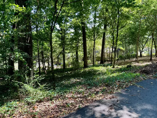 Chattanooga, TN 37406,0 Chickamauga AVE