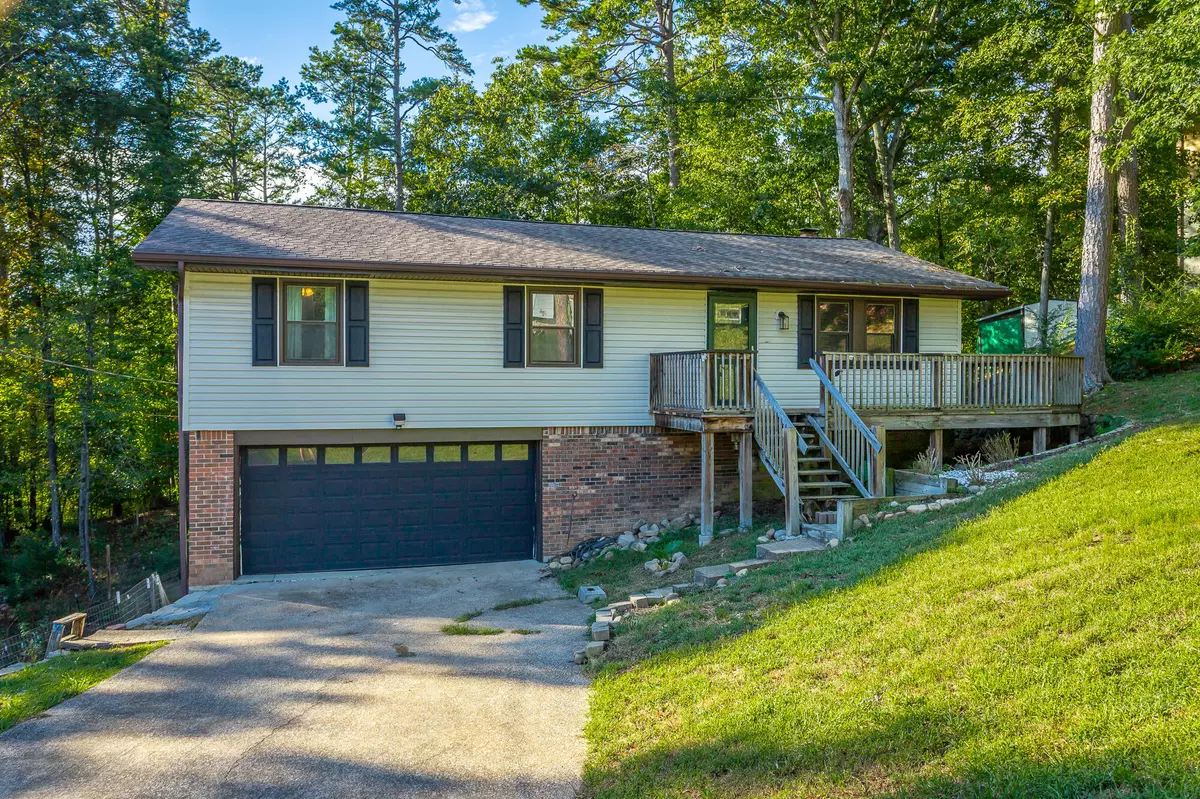 Hixson, TN 37343,7127 Cane Hollow RD