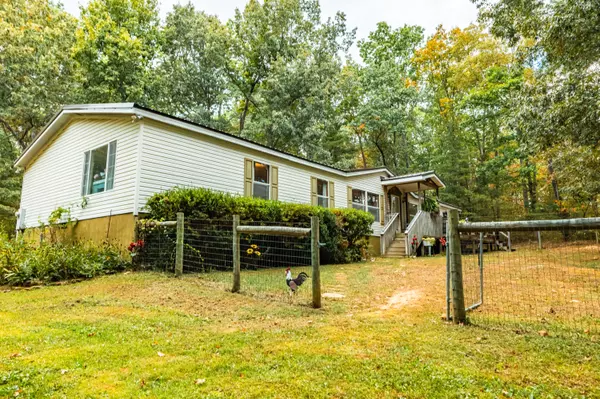 Dunlap, TN 37327,385 Locust RD