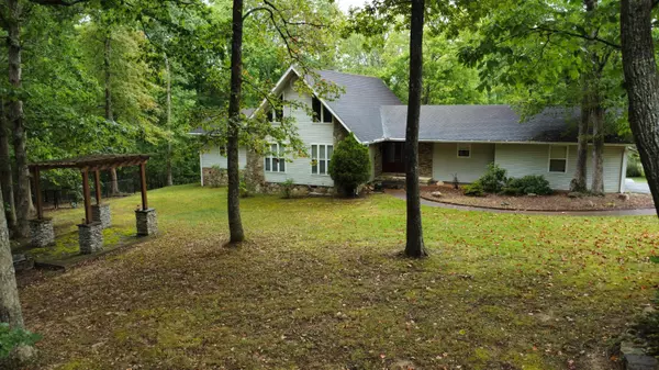 101 Snow Bird LN, Dunlap, TN 37327