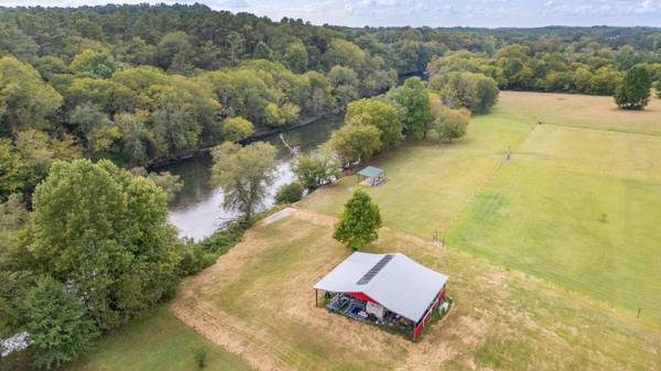 1409 Patty RD, Delano, TN 37325