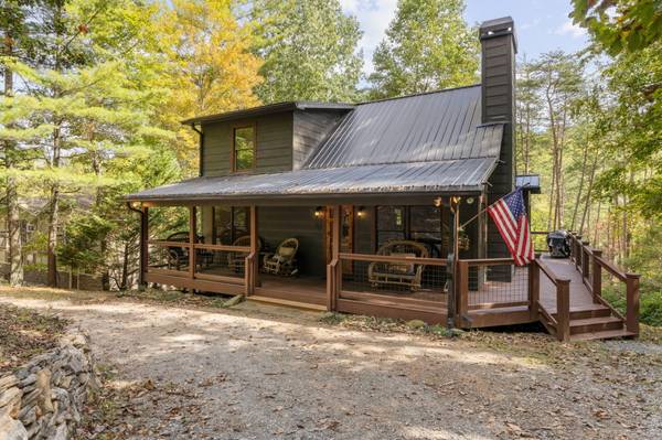 60 Clubhouse CT, Ellijay, GA 30536