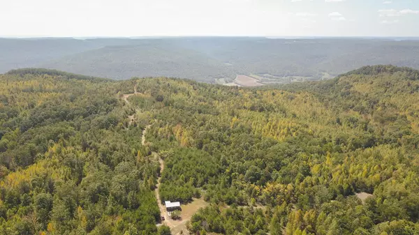 Sewanee, TN 37375,100 Deer Wood DR