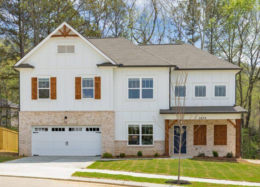 2678 Firefly Field RD, Ooltewah, TN 37363