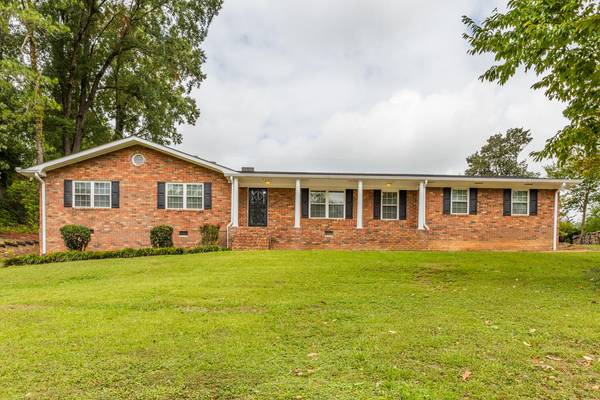 2327 Gale LN, Chattanooga, TN 37421