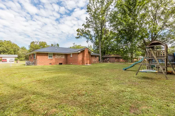 Dalton, GA 30721,107 Pleasant Hill DR