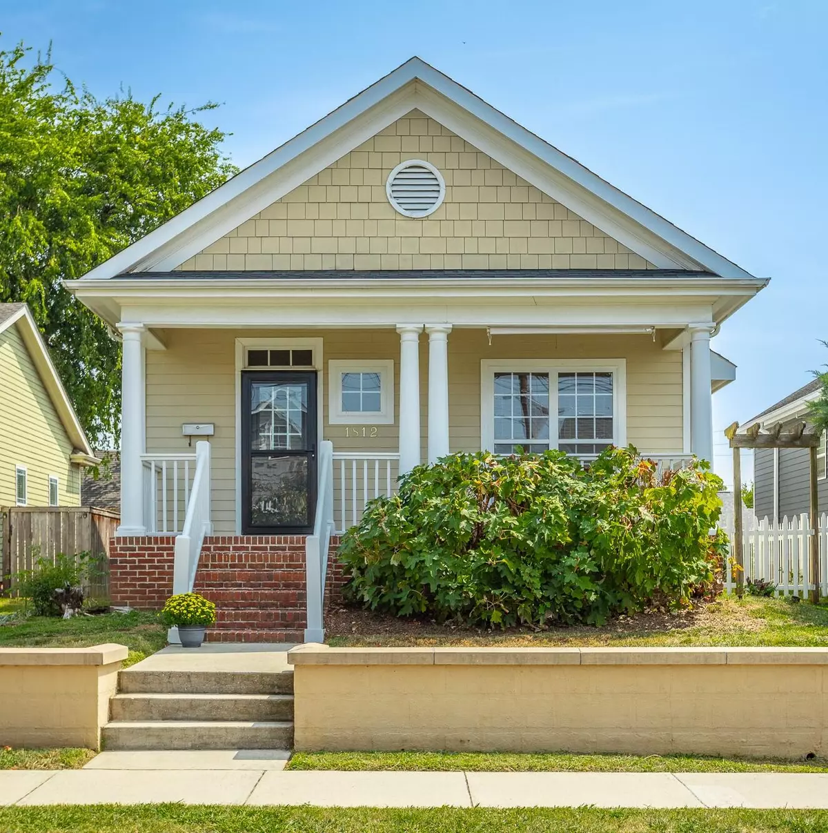 Chattanooga, TN 37408,1812 Williams ST