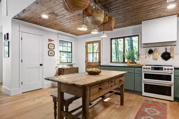 Chattanooga, TN 37409,513 Ochs HWY