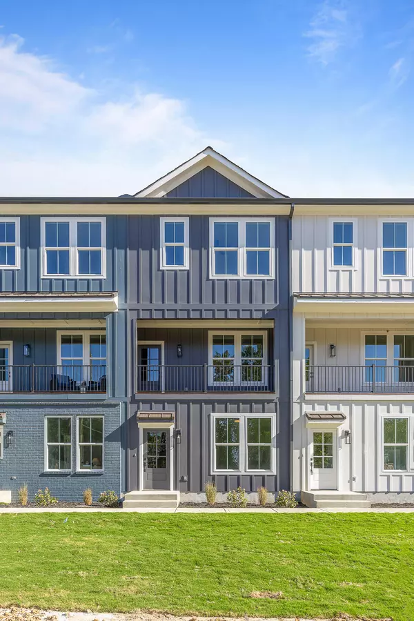 Chattanooga, TN 37404,1640 Mari CIR