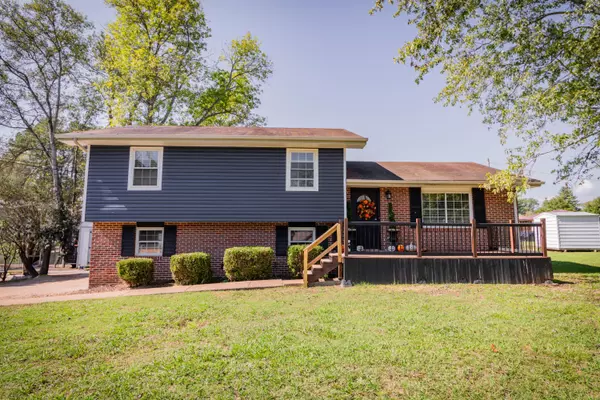 206 Becky DR, Rossville, GA 30741