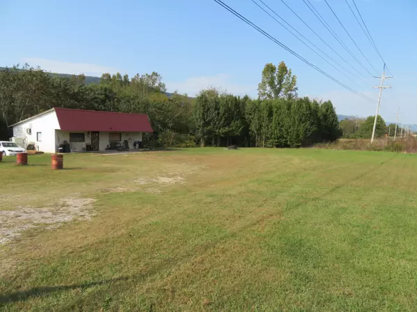 Whitwell, TN 37397,10865 Highway 28