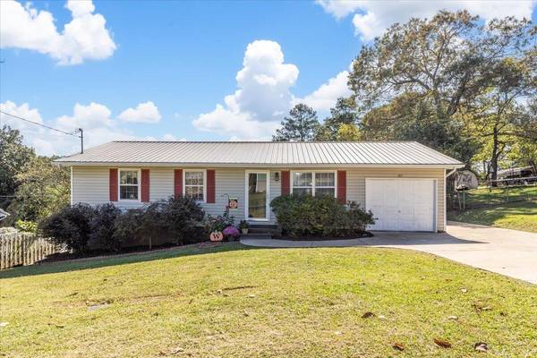 405 Wisteria RD, Lafayette, GA 30728