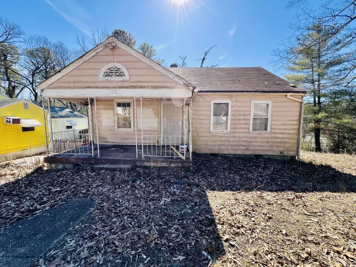 Chattanooga, TN 37406,35 Agnes AVE