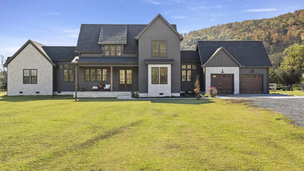 365 Hughes RD, South Pittsburg, TN 37380