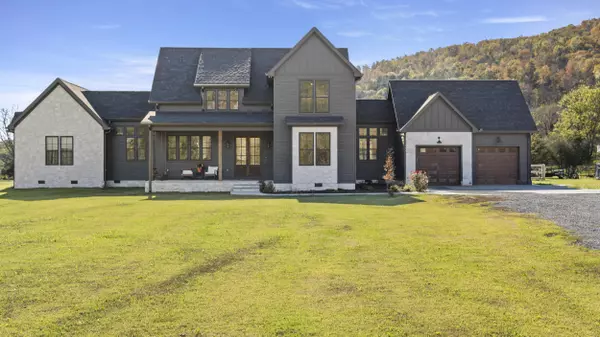 South Pittsburg, TN 37380,365 Hughes RD