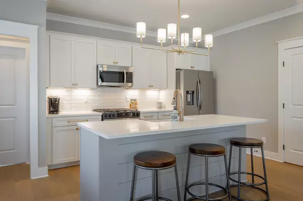 Hixson, TN 37343,7587 Paxton CIR