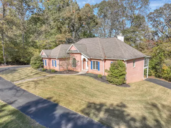 Knoxville, TN 37920,7526 Hodges Ferry RD