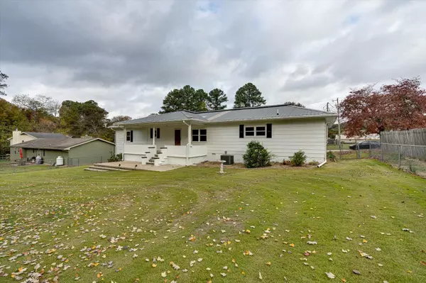 Harrison, TN 37341,5806 Old Fort LN