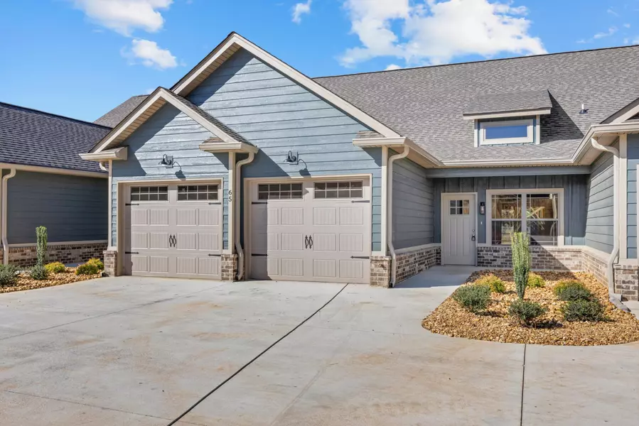 65 Maddox LN, Chatsworth, GA 30705