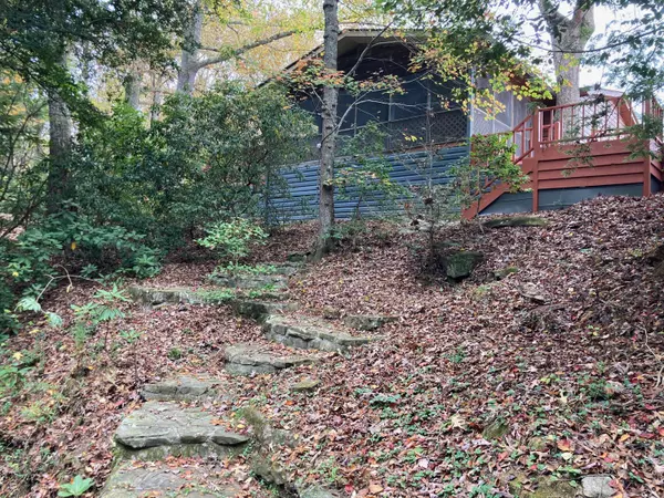 Rising Fawn, GA 30738,134 Old Spring RD