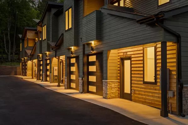 Chattanooga, TN 37419,4148 Outpost WAY