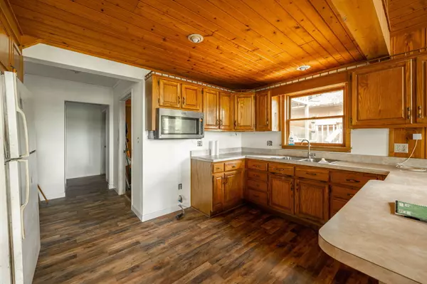 Dayton, TN 37321,585 Shaver RD