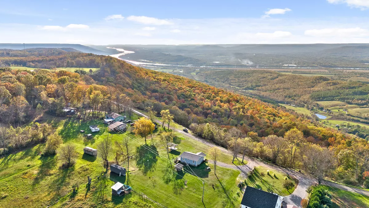 Bryant, AL 35958,828 County Road 194