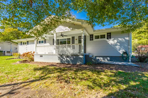 917a Crest DR,  Chickamauga,  GA 30707
