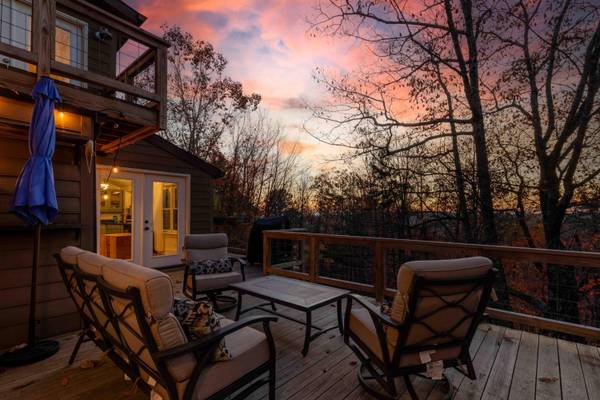 780 Miller Cove RD, Signal Mountain, TN 37377