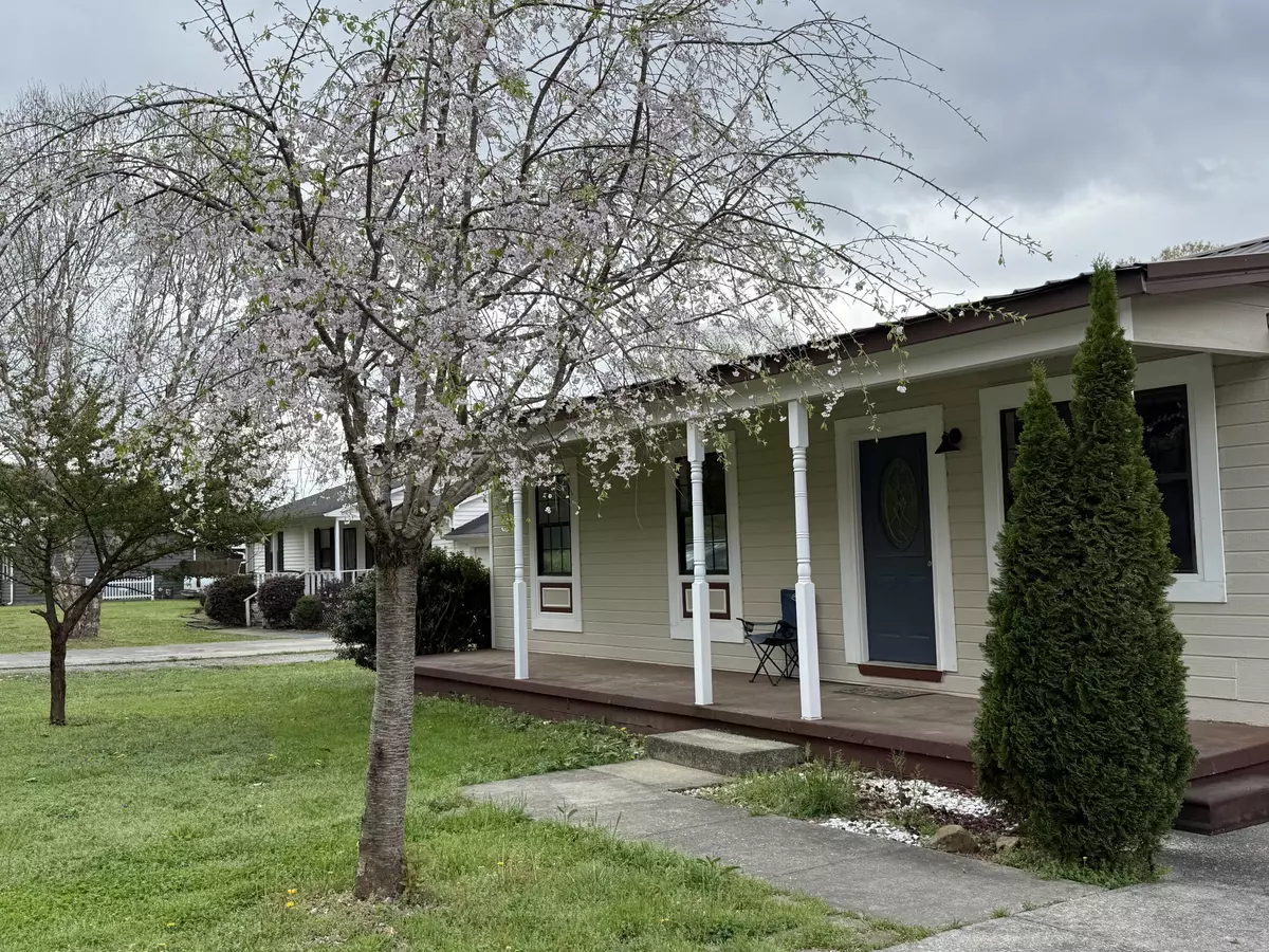 South Pittsburg, TN 37380,1091 Old Dixie Highway HWY