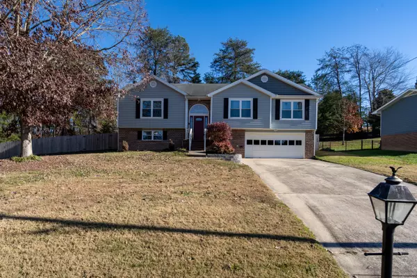 Hixson, TN 37343,927 Brookrun DR