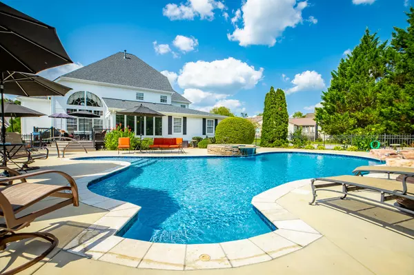 Ooltewah, TN 37363,988 Cattails DR